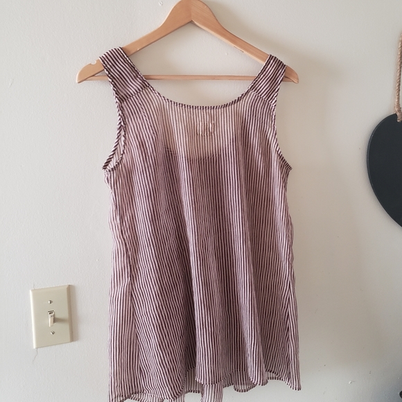 Converse One Star Striped Sheer Lightweight Top - Picture 4 of 5